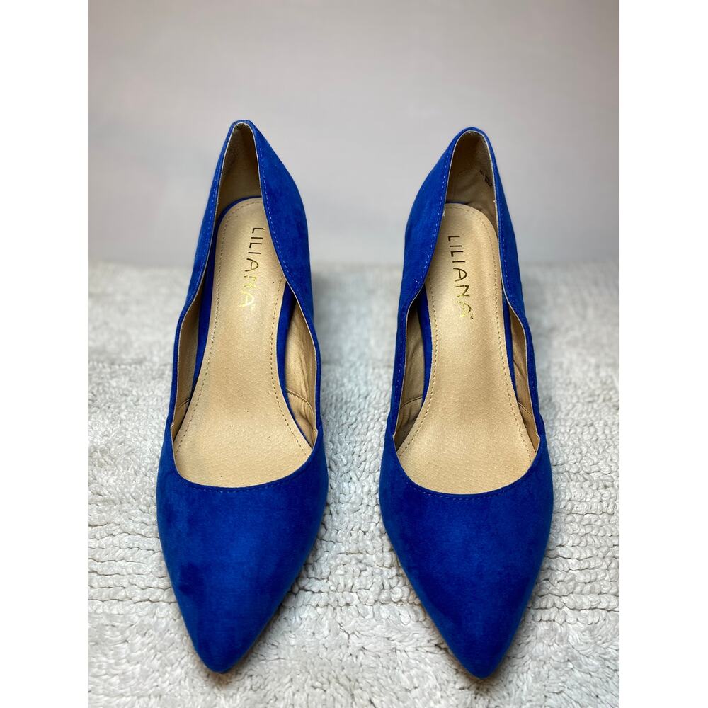 Liliana Blue Heels • Size 8 • 3” Chic Aesthetic Pumps